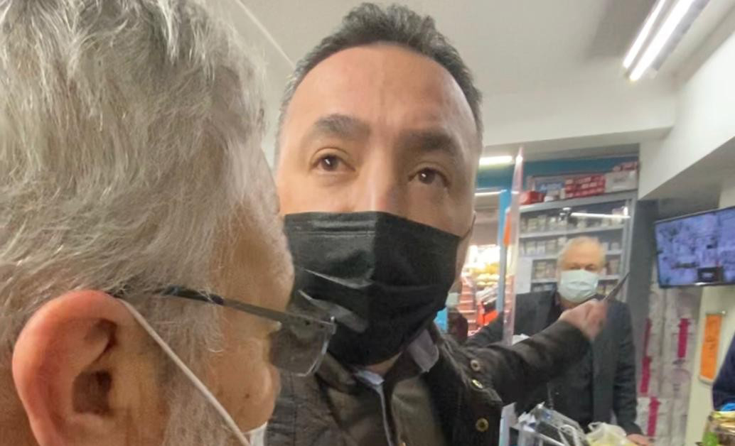 "Seni süzgece çeviririm" diyerek bıçakla tehdit etti