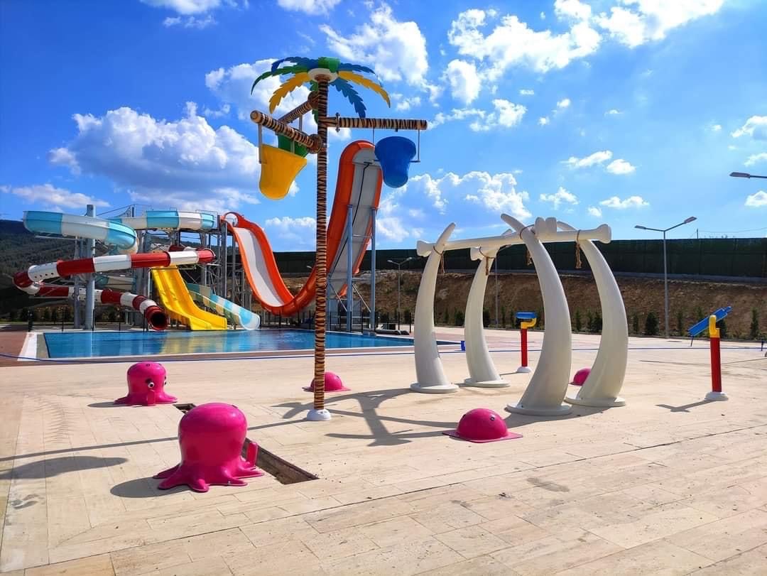 Kınık’ta SAYEM ile Aquapark’ta serinleten Yaz Okulu