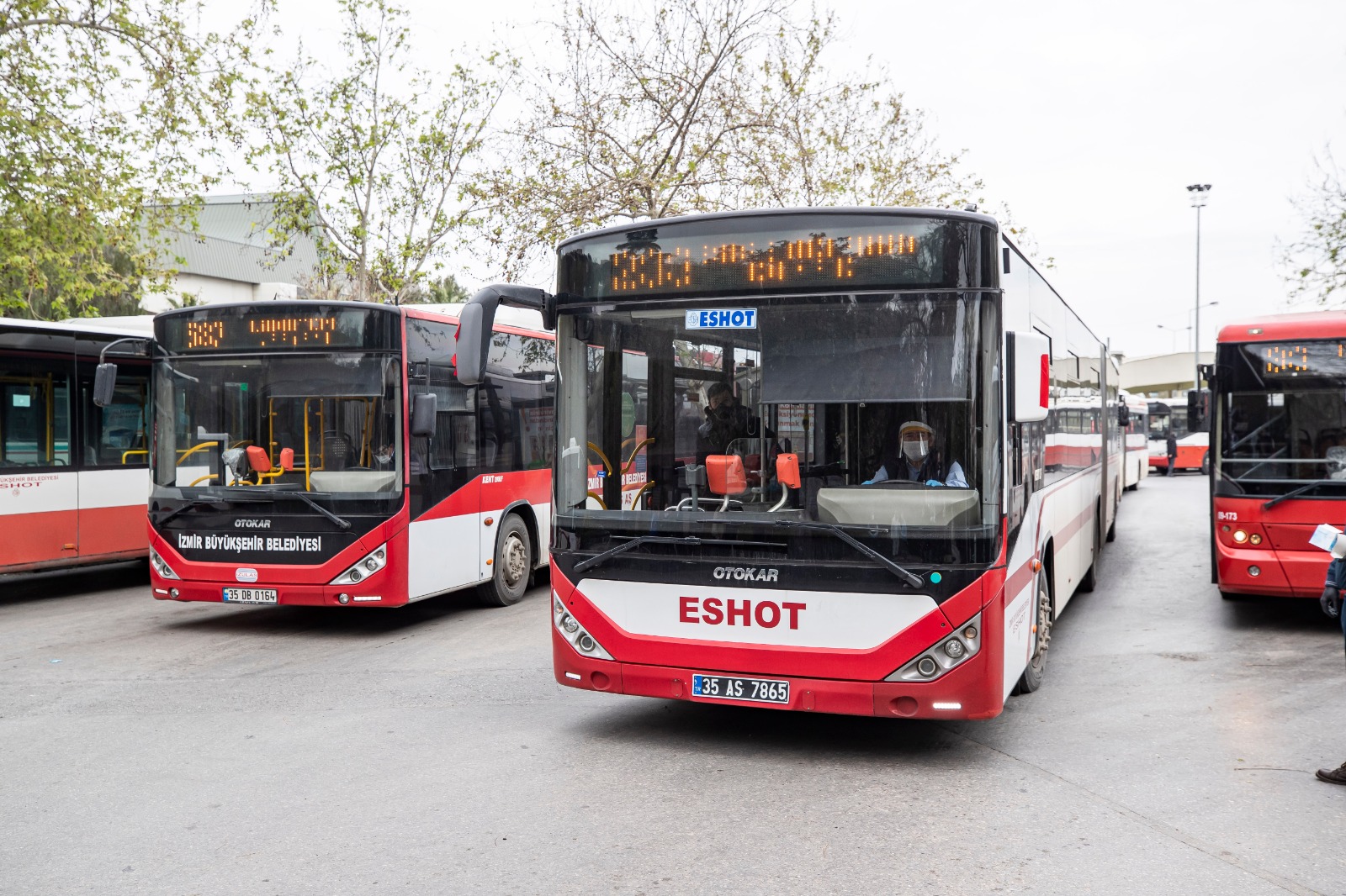 İzmir'de toplu taşımaya ilgi büyüyor: 7 ayda 31 milyon arttı 
