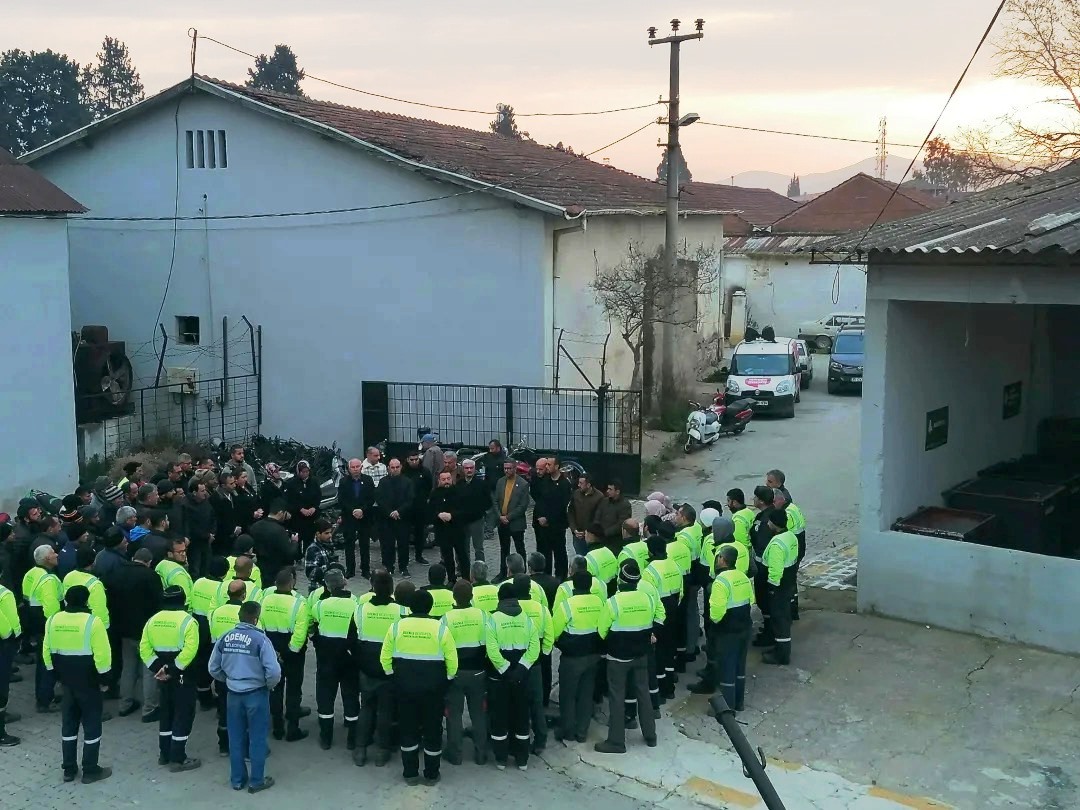 CHP’li Turan’dan belediye işçileri için iyileştirme müjdesi: “Belediye Emekçilerimizi Enflasyona Ezdirmeyeceğiz"