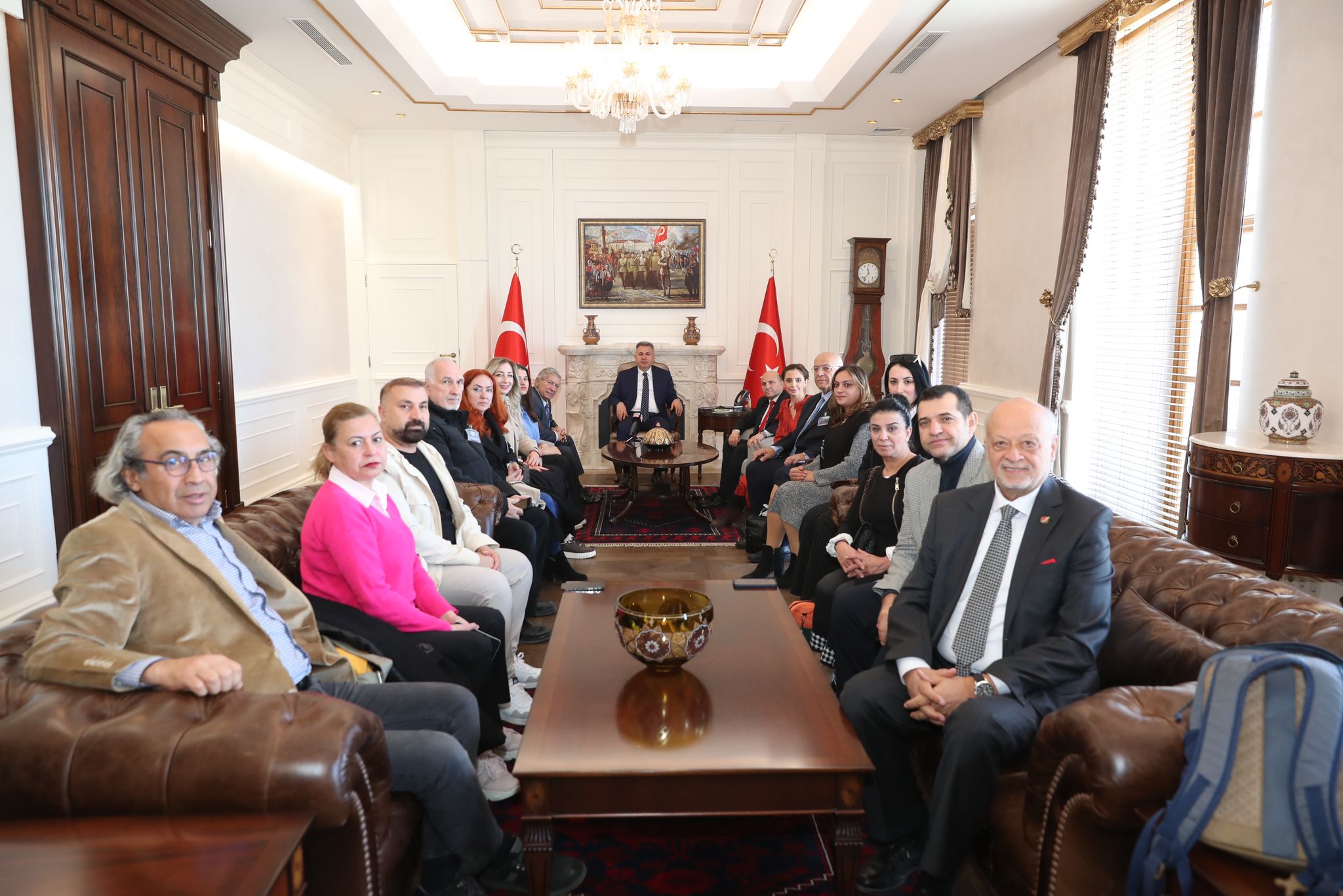 İzmir Ege Medya Platformu Vali Elban’ı Ziyaret Etti