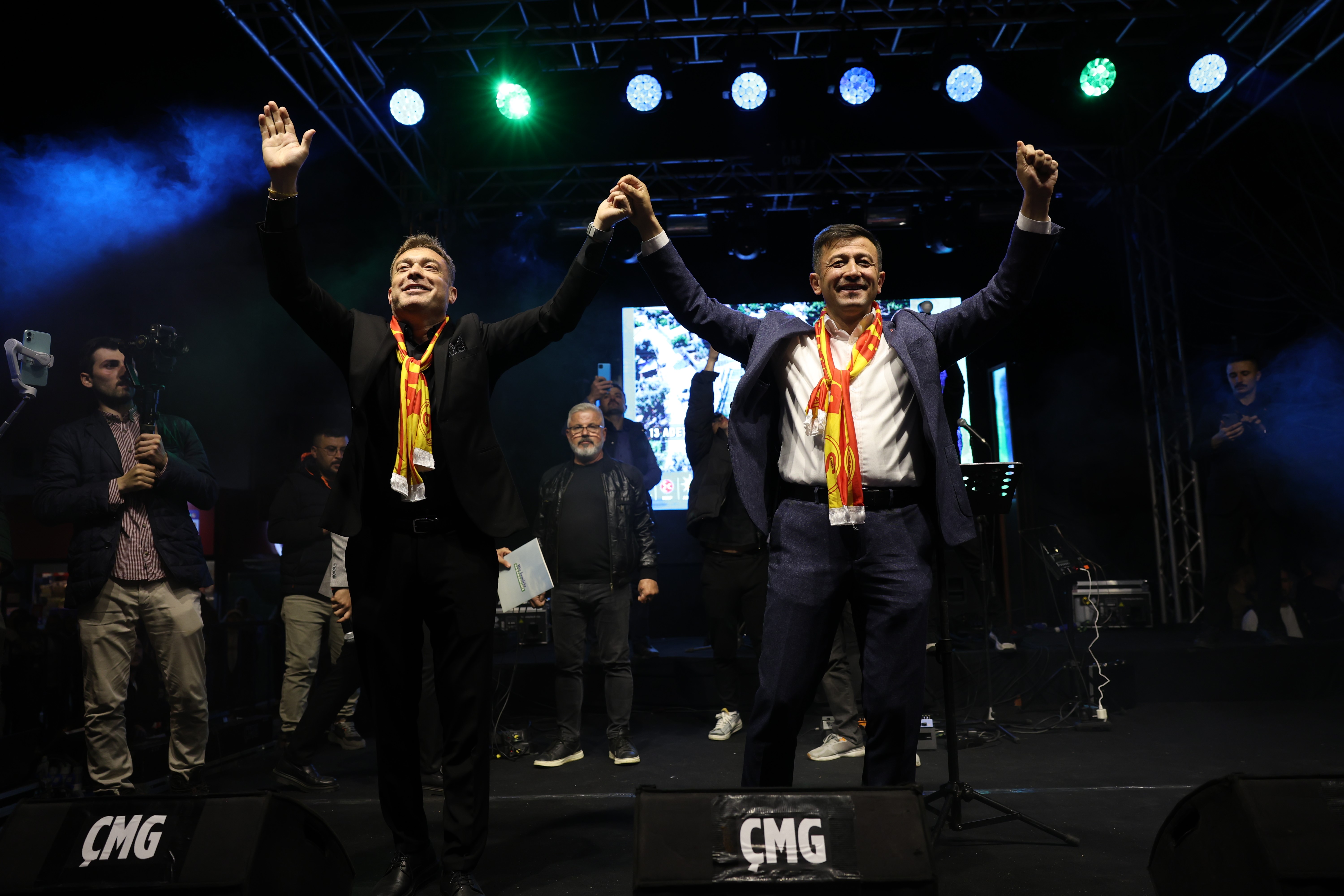Hamza Dağ: İzmir'i Atatürk'ün hayalindeki şehir yapmak istiyoruz