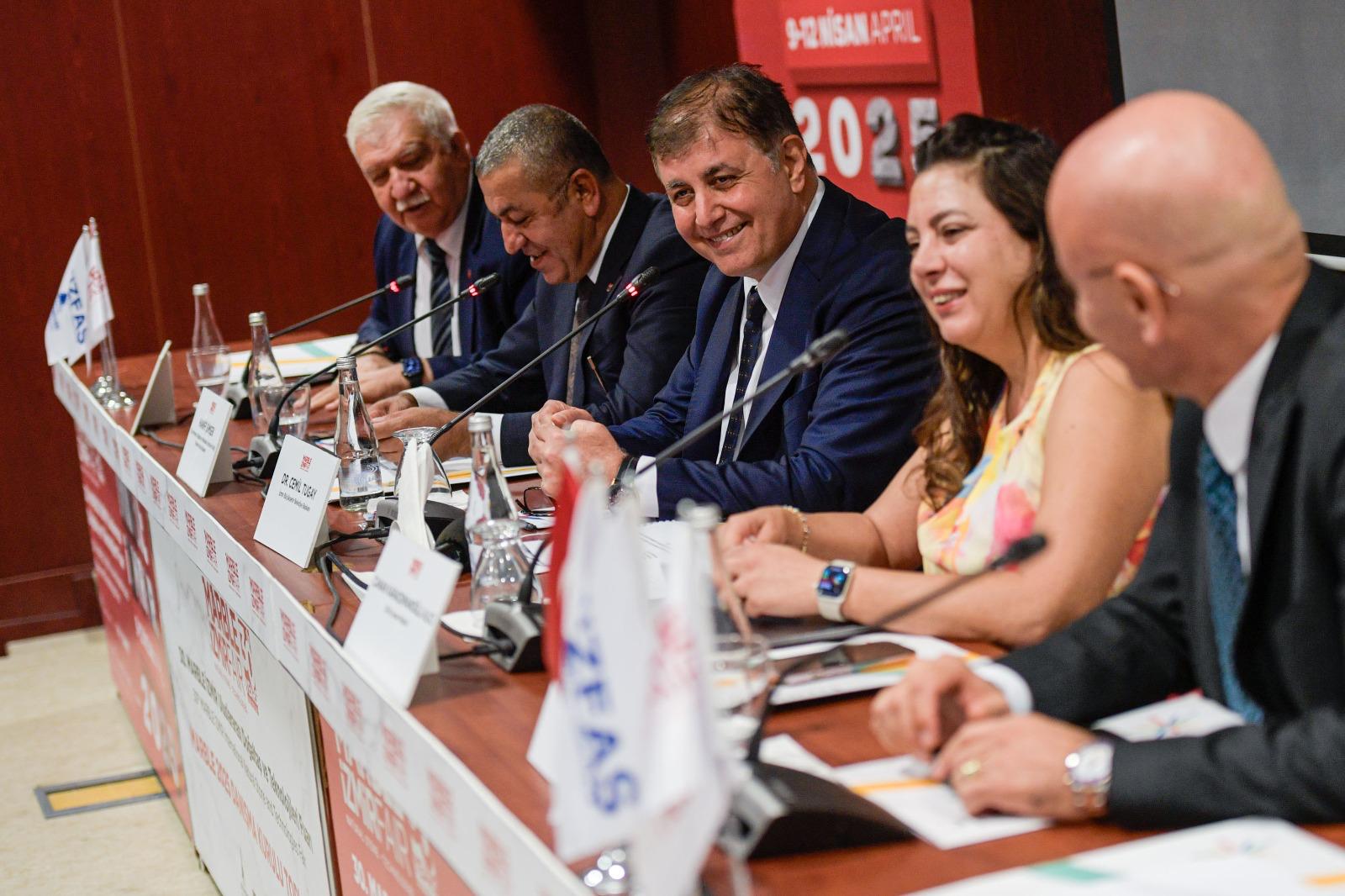İzmir MARBLE 2025’e hazırlanıyor: Başkan Tugay mermer sektörünün temsilcileriyle buluştu