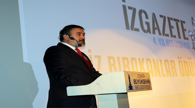 İZ BIRAKANLAR ÖDÜLLERİ SAHİPLERİNİ BULDU