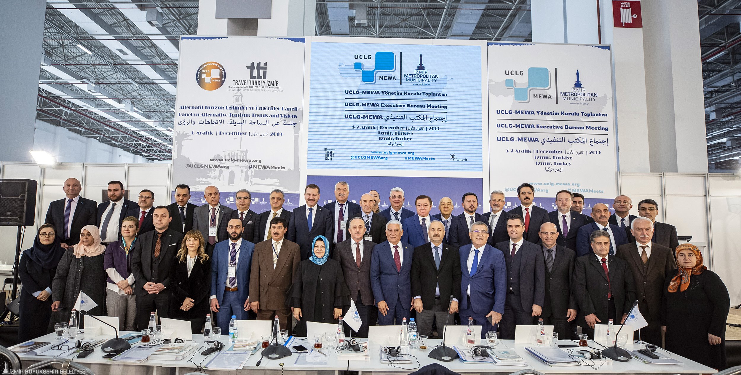 İZMİR 15 BELEDİYE BAŞKANINI AĞIRLADI