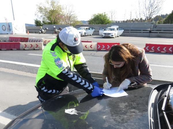 Yasağa uymayan sürücülere ceza kesildi