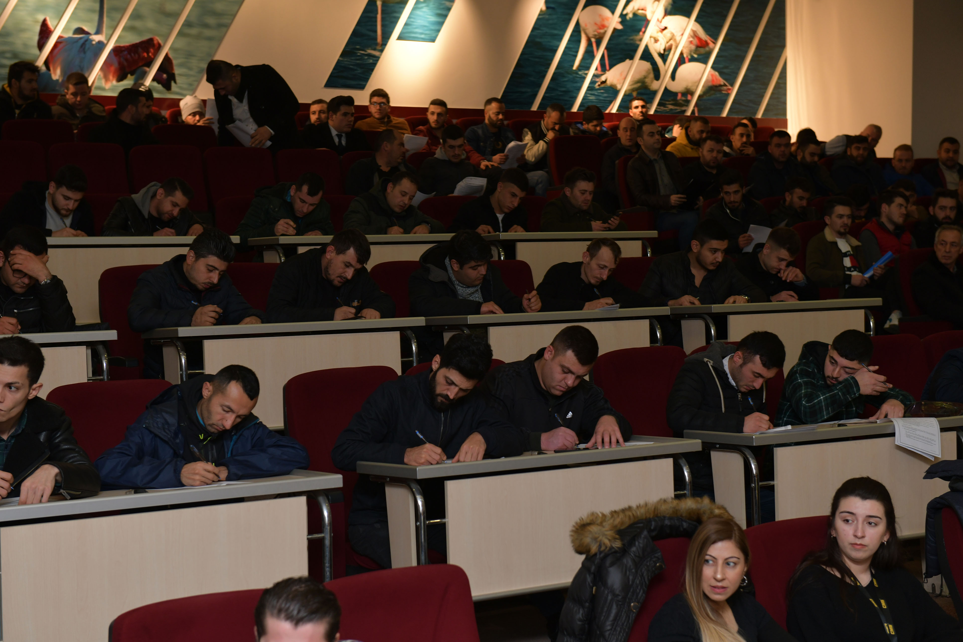 'TAŞIN ALTINA ELİMİZİ KOYUYORUZ'