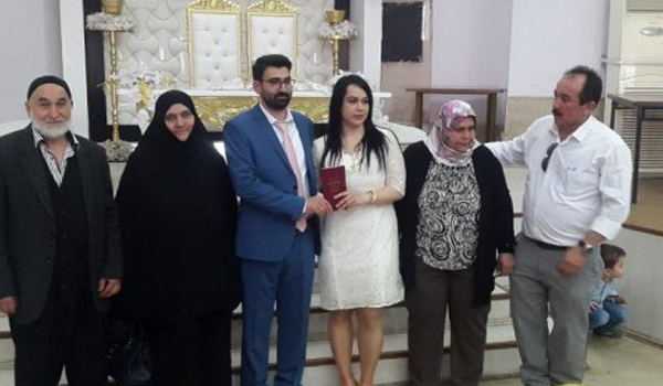 DAMAT KAYINPEDERİ İLE EVLENDİRİLDİ…