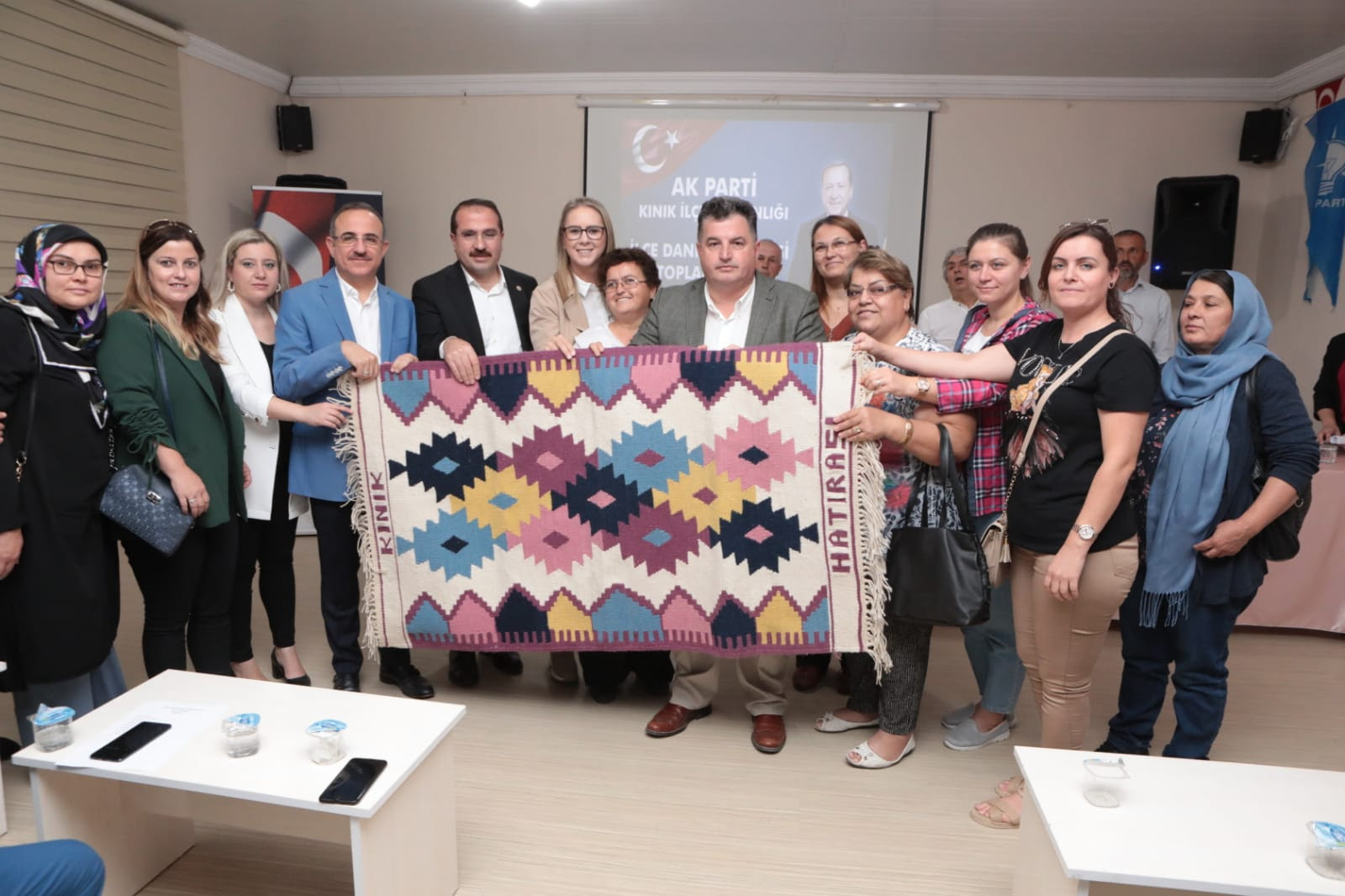 BAŞKAN SÜREKLİ'DEN TOPLU TAŞIMA MÜJDESİ KOZAK ÇOCUKLARININ SORUNLARI ÇÖZÜLÜYOR...