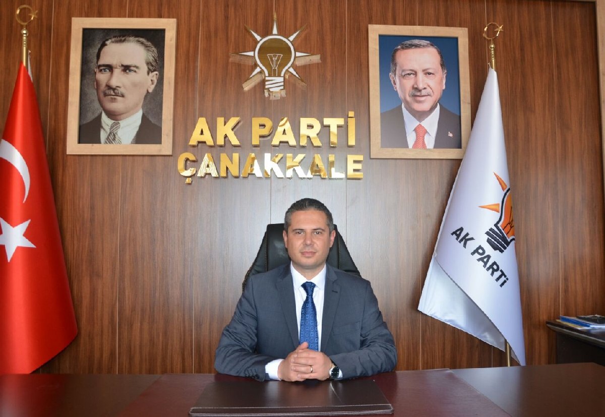 Ak Parti'de bir istifa daha