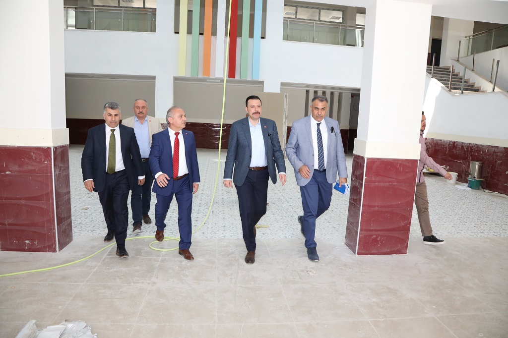 BUCA' DA EĞİTİM YATIRIMLARI TAM GAZ DEVAM EDİYOR