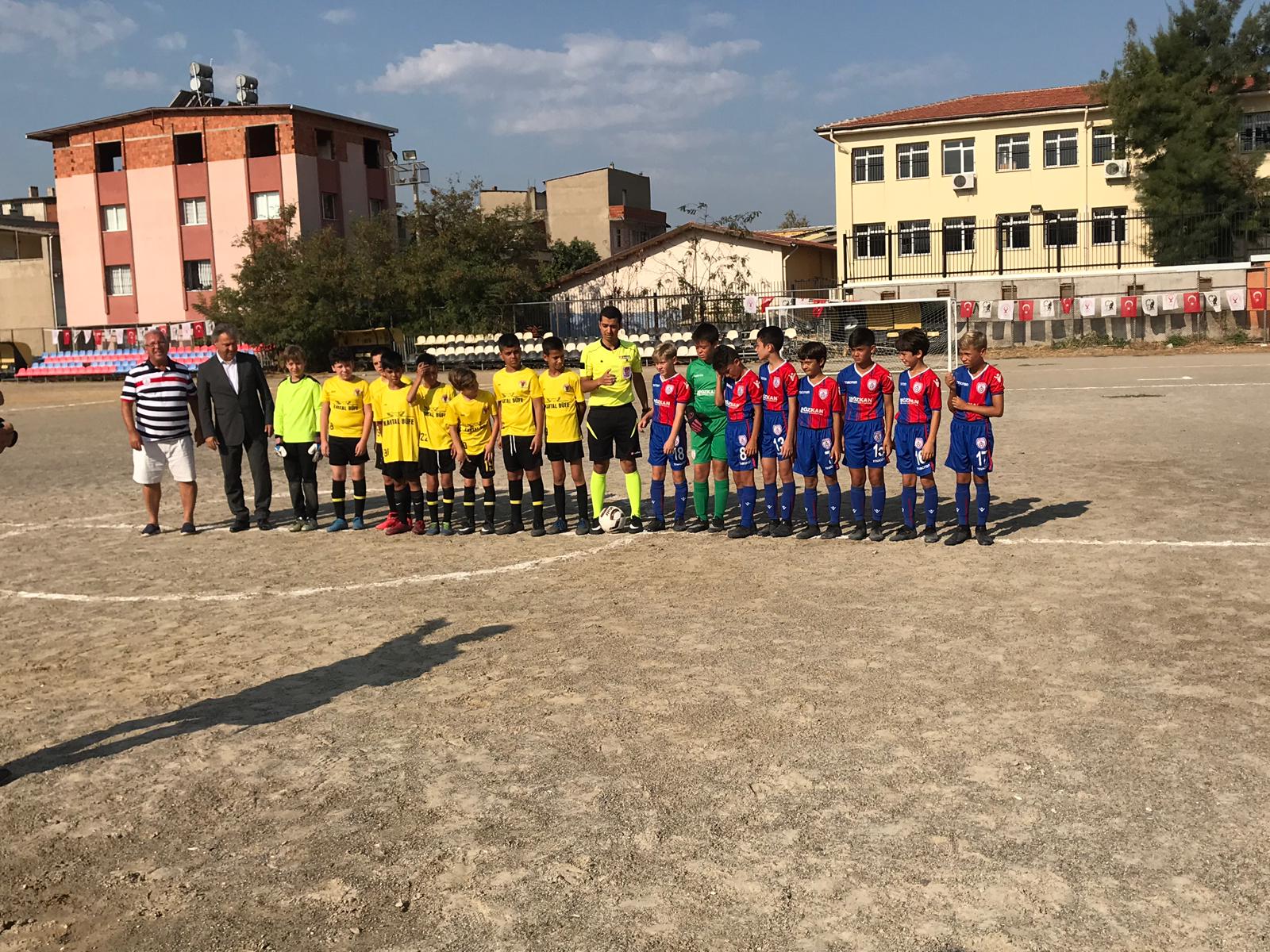 İZMİR ÇOCUK FUTBOLU FESTİVALİ, BÜYÜK BİR COŞKU İLE BUGÜN BAŞLADI!