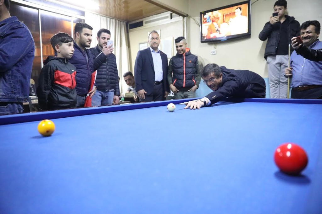 ZEYBEKCİ: İZMİR’İ 4 Ç’YE MAHKUM ETTİLER