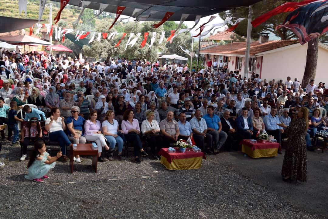 DEMİRDERE 5.ERİK VE KİRAZ ŞENLİĞİ YAPILDI