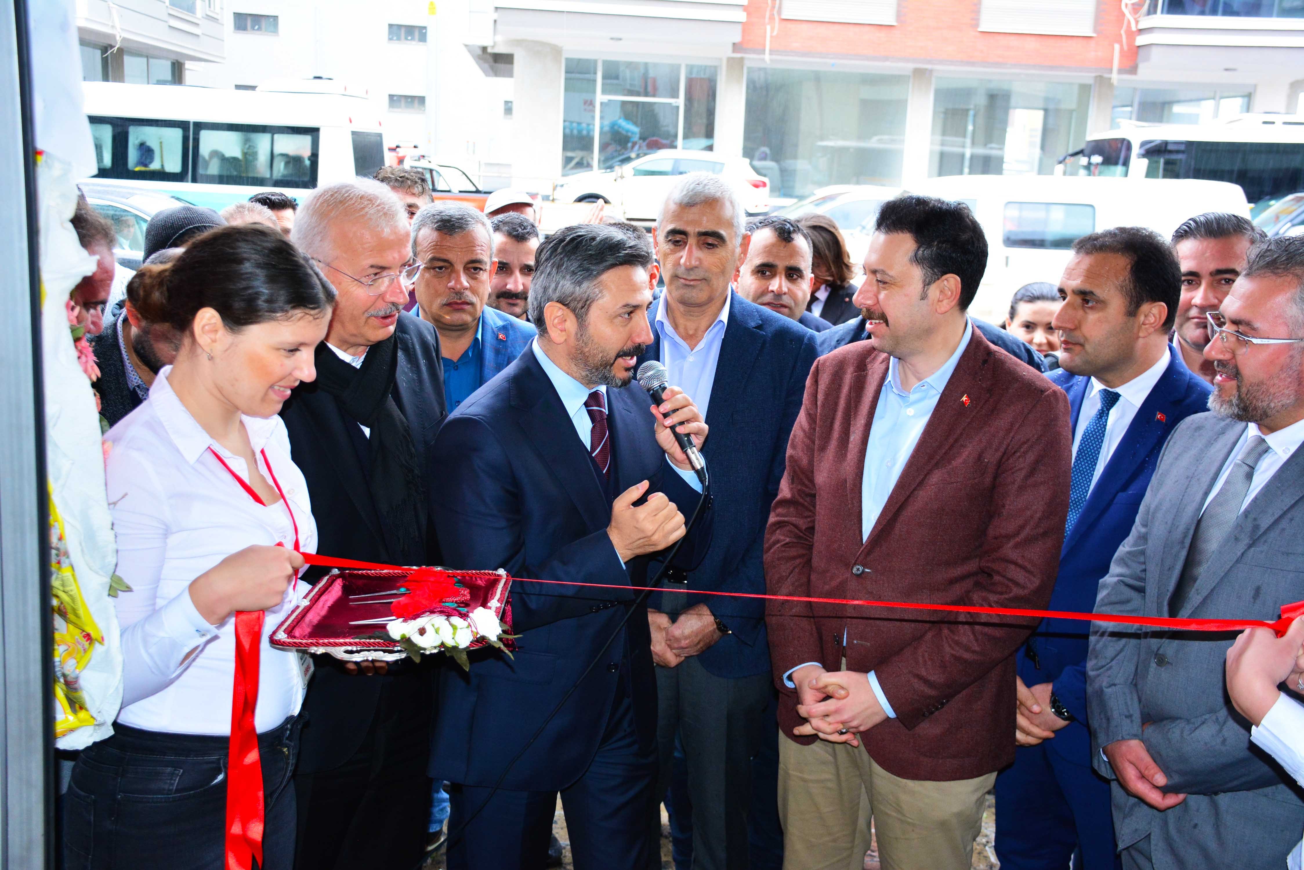 AK PARTİLİ AHMET AYDIN'DAN GÖRMEZ'E DESTEK