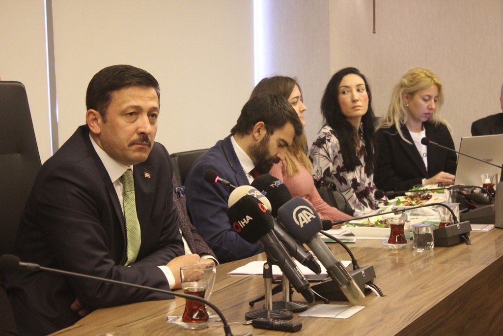 DAĞ’DAN TUNÇ SOYER’E HDP SORULARI