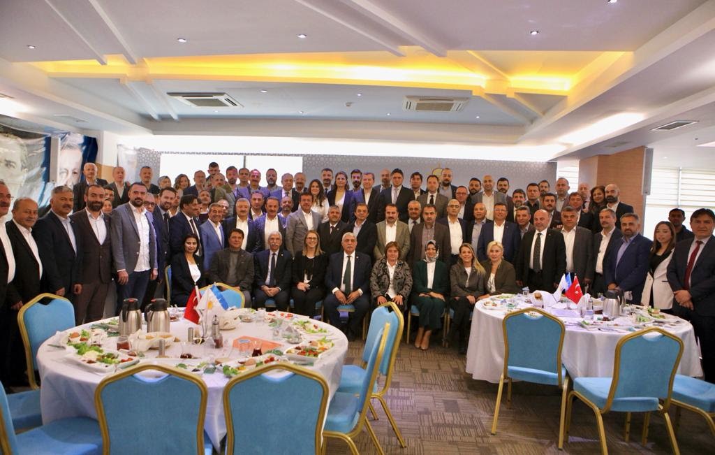 İZMİR’DE 'CUMHUR İTTİFAKI' BULUŞMASI