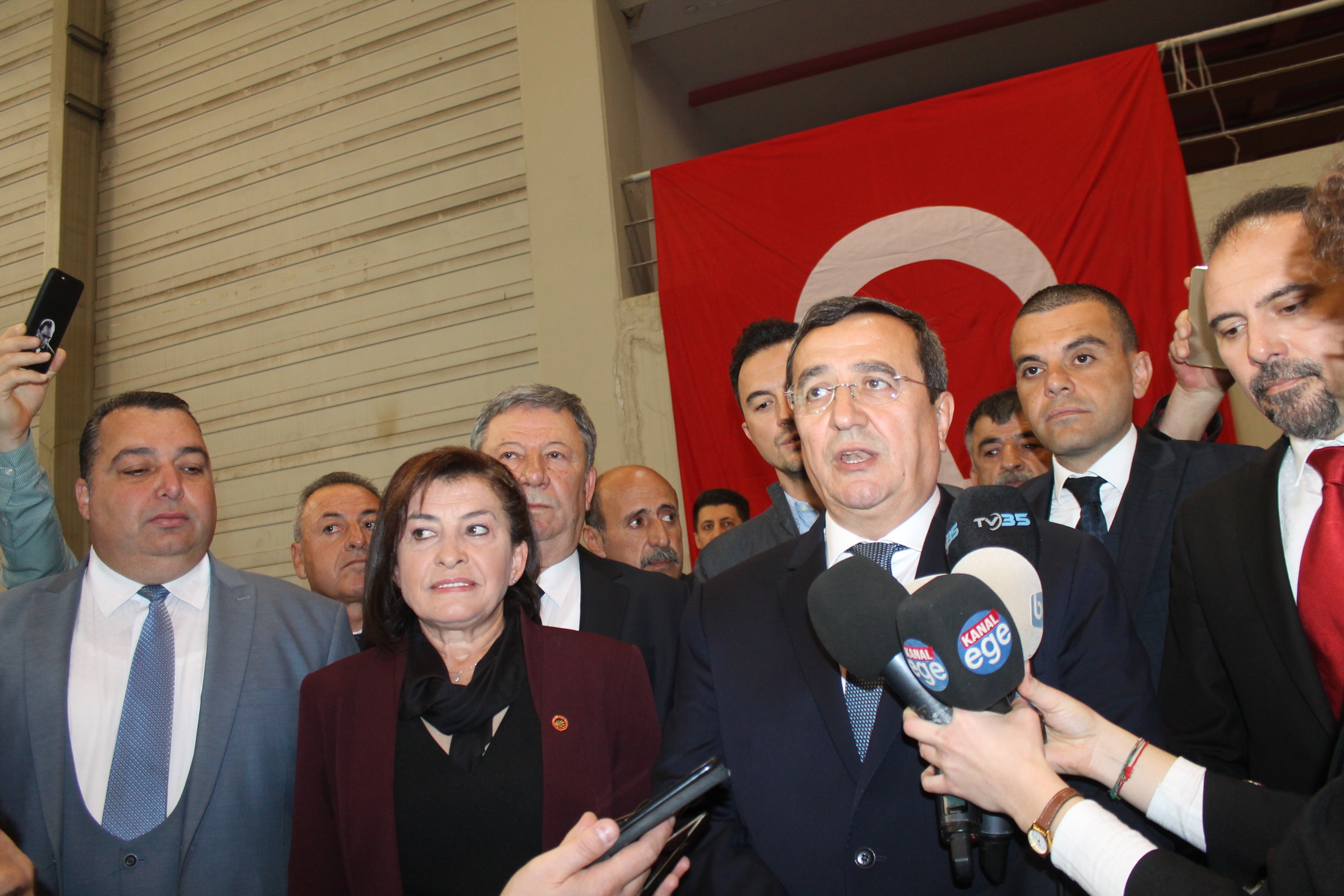 İMAMOĞLU'NA SELAM GÖNDERDİ