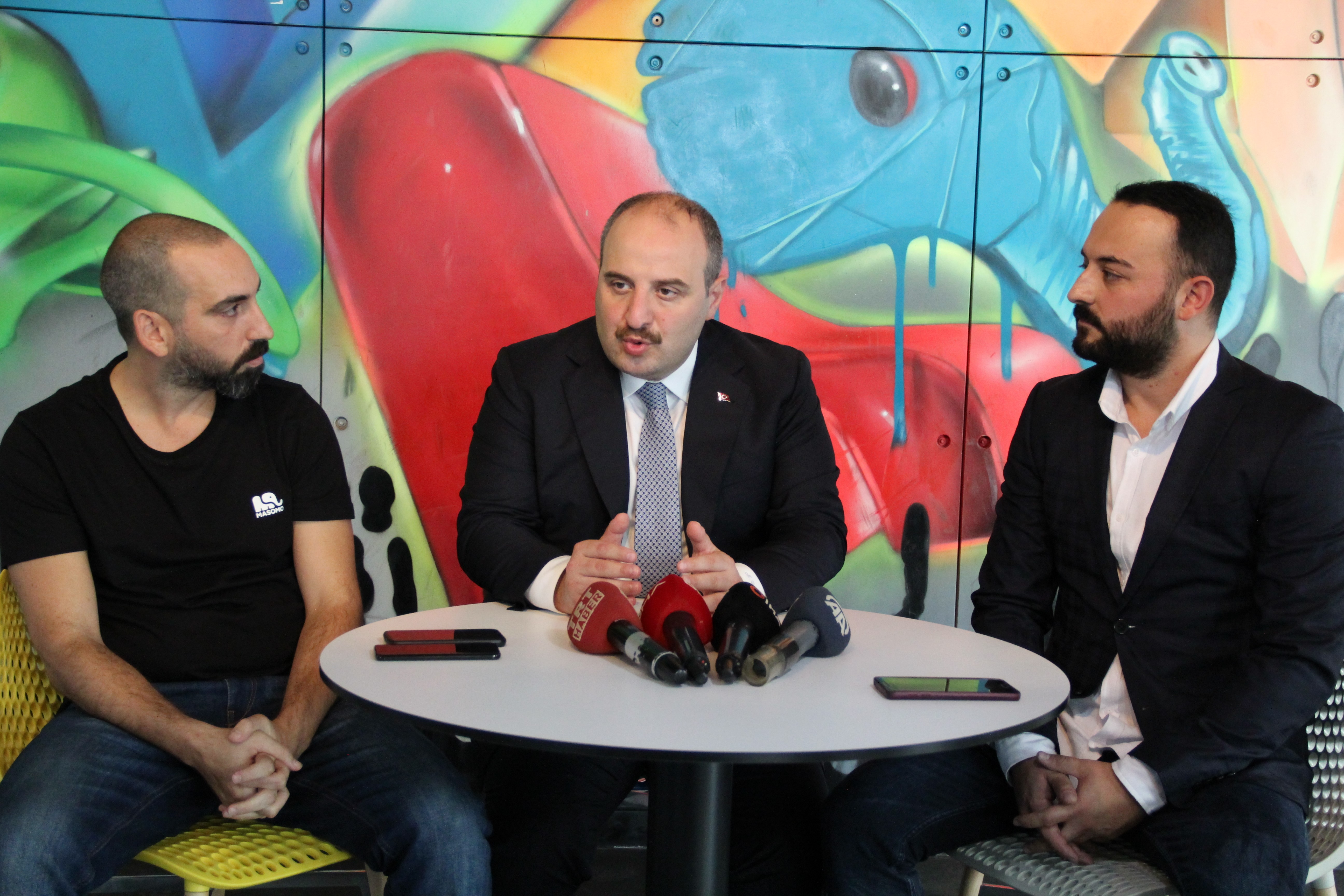 AMAZON VE TUĞRA'YI KULLANDI