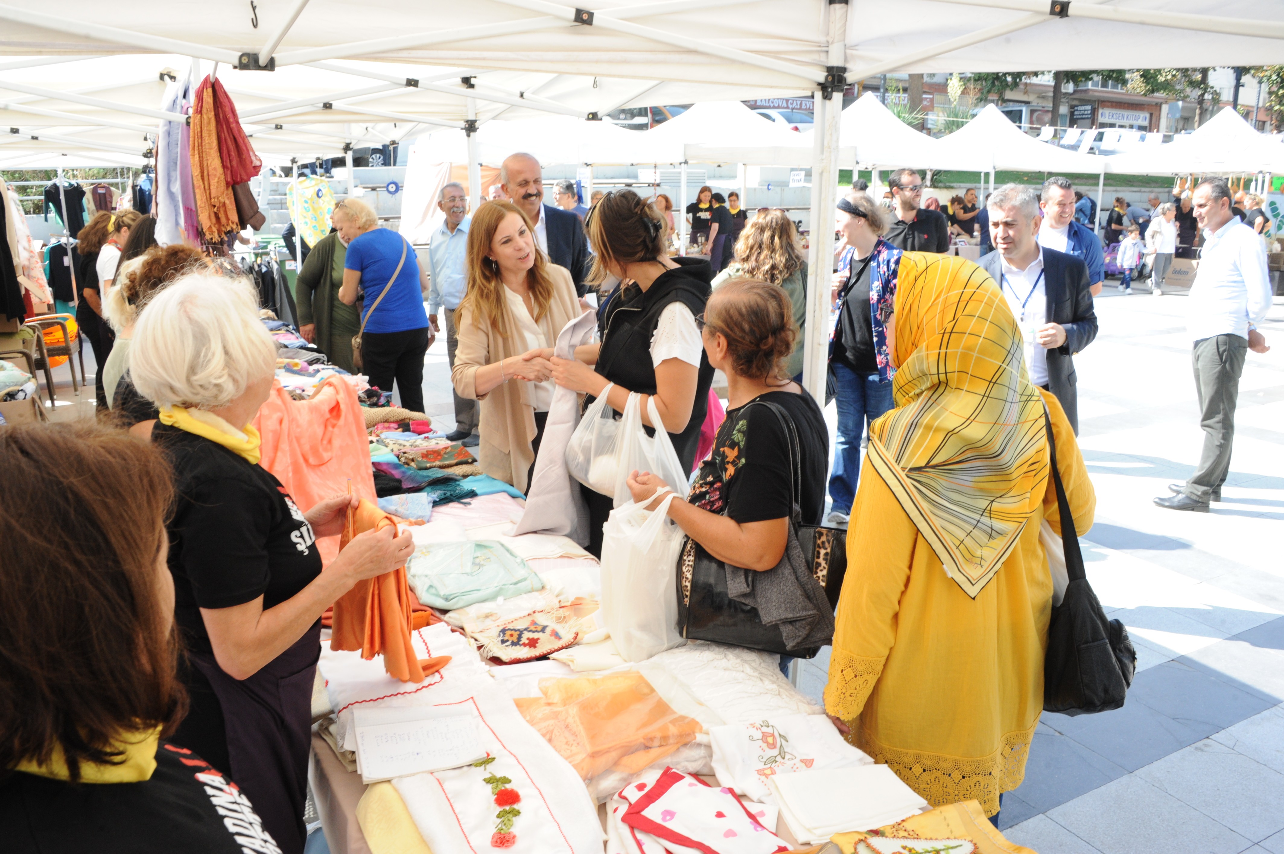 BALÇOVALI KADINLARDAN ŞİDDETE KARŞI KERMES
