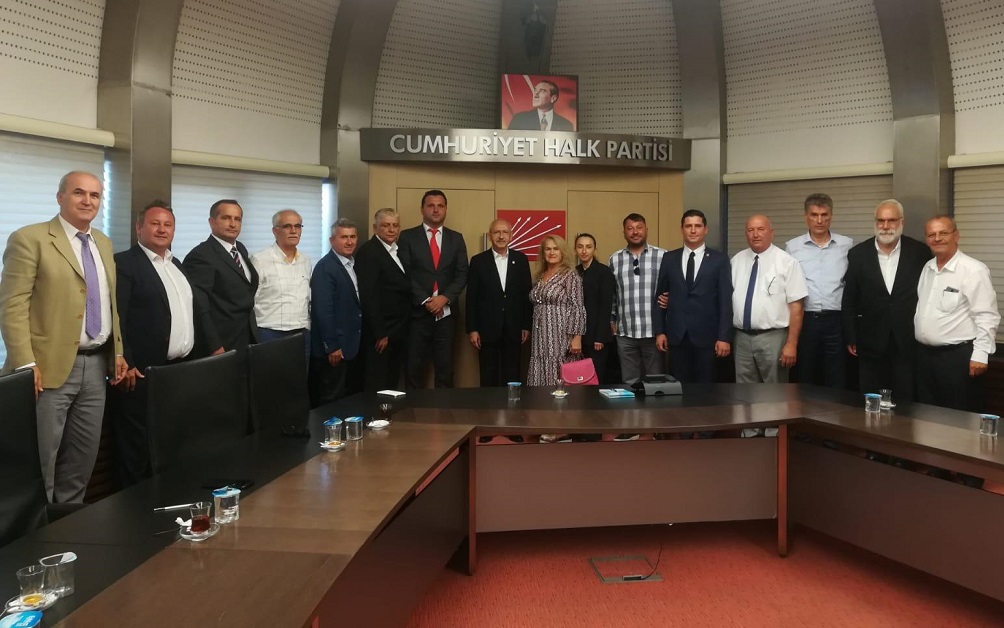 BOŞNAKLAR’DAN KILIÇDAROĞLU’NA TEBRİK ZİYARETİ