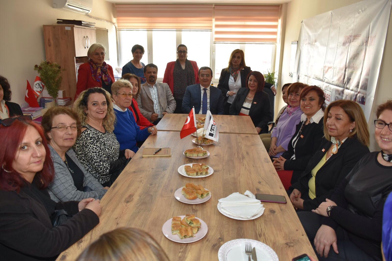 BATUR’DAN KADINLARA SÖZ
