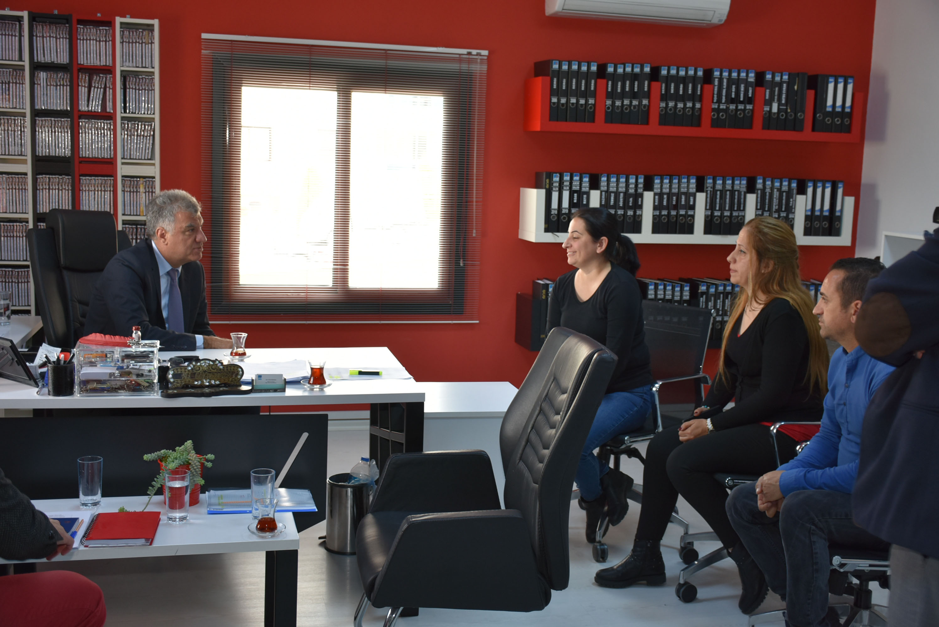 NARLIDERE’DE “YÜZ YÜZE İLETİŞİM” DÖNEMİ