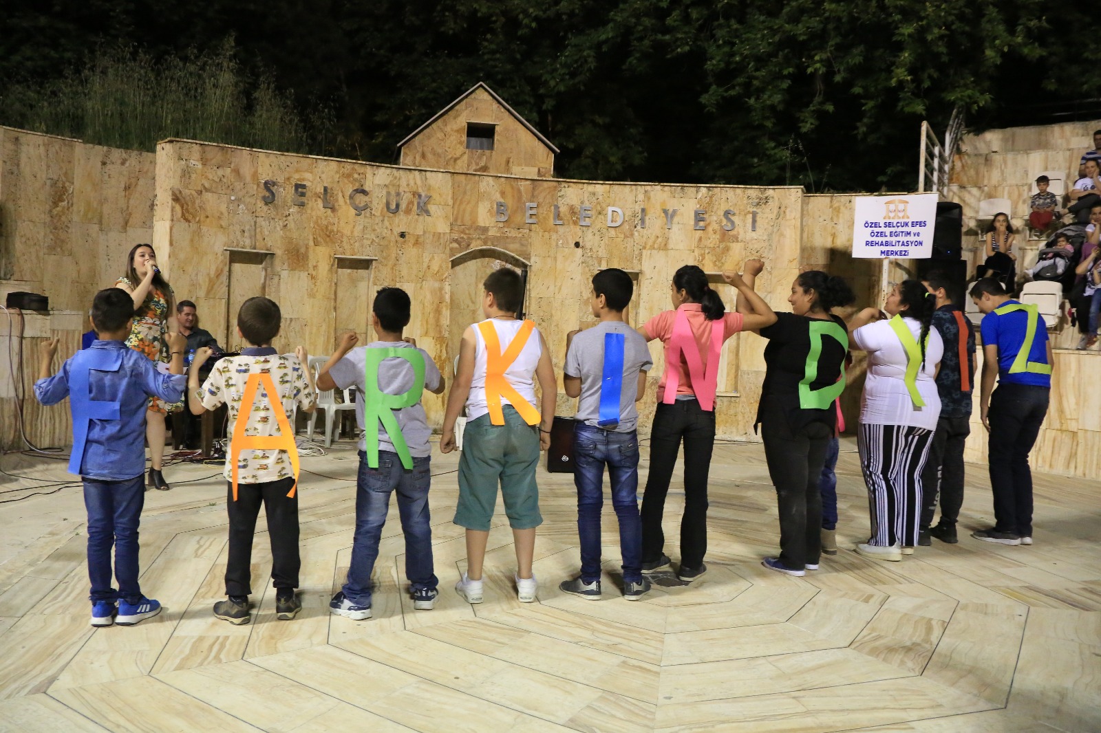 SENGEL, SÖZÜNÜ TUTTU VE KÜÇÜK DURU’YA MÜJDE VERDİ
