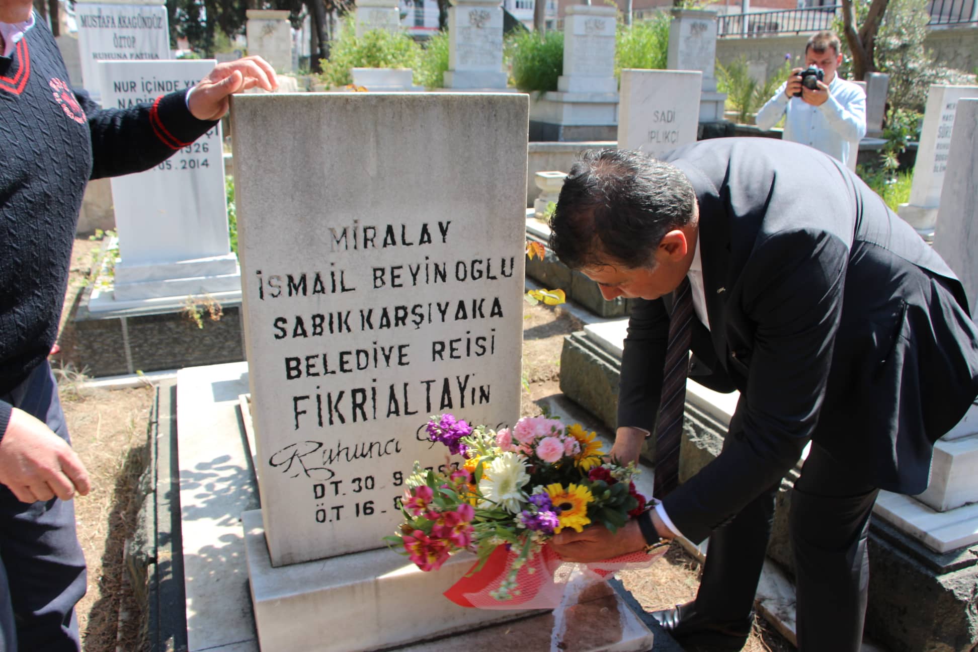 TUGAY'DAN DUYGU DOLU İKİ ZİYARET