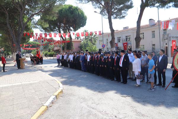 BAYINDIR’DA 30 AĞUSTOS ZAFER BAYRAMI TÖRENLE KUTLANDI