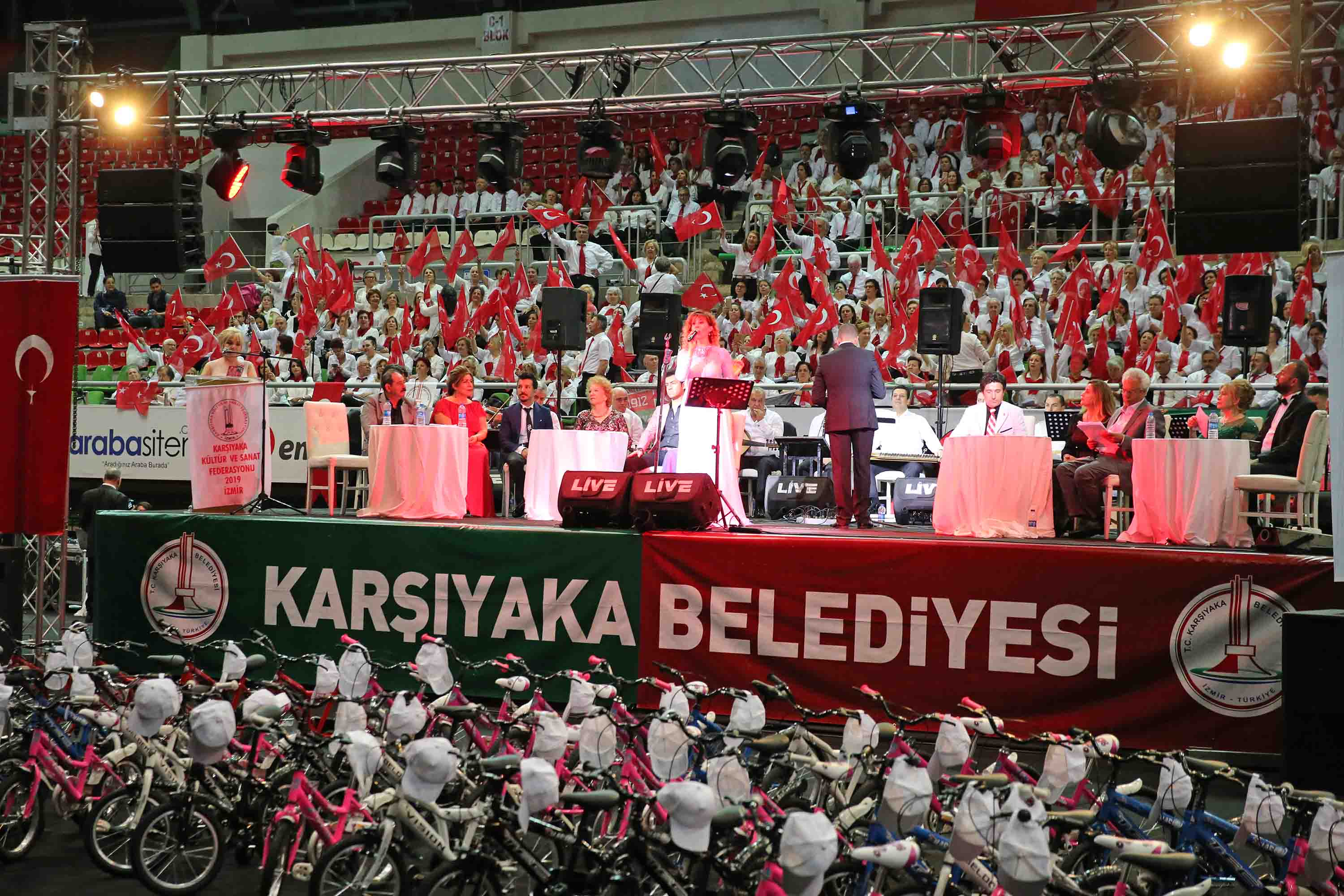 HER ŞEY BISIKLETI OLMAYAN ÇOCUKLAR IÇIN