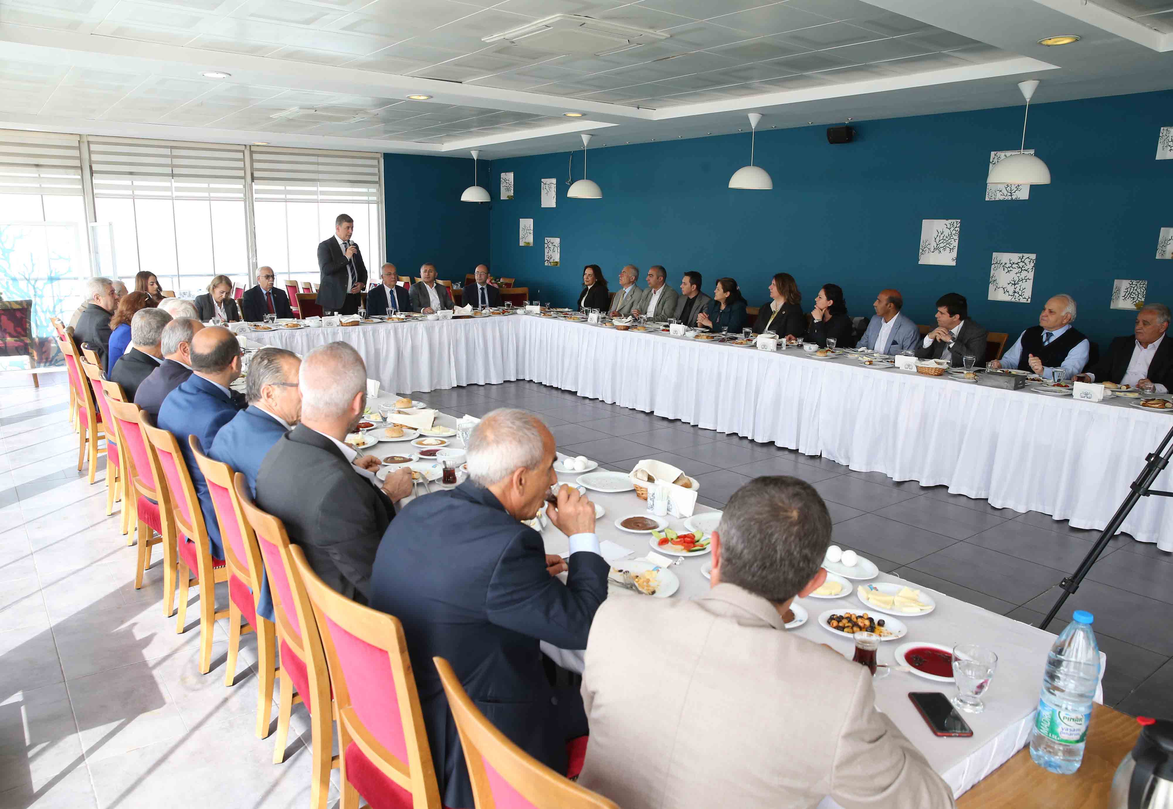 KARŞIYAKALILARA ‘EŞİT HİZMET’ SÖZÜ