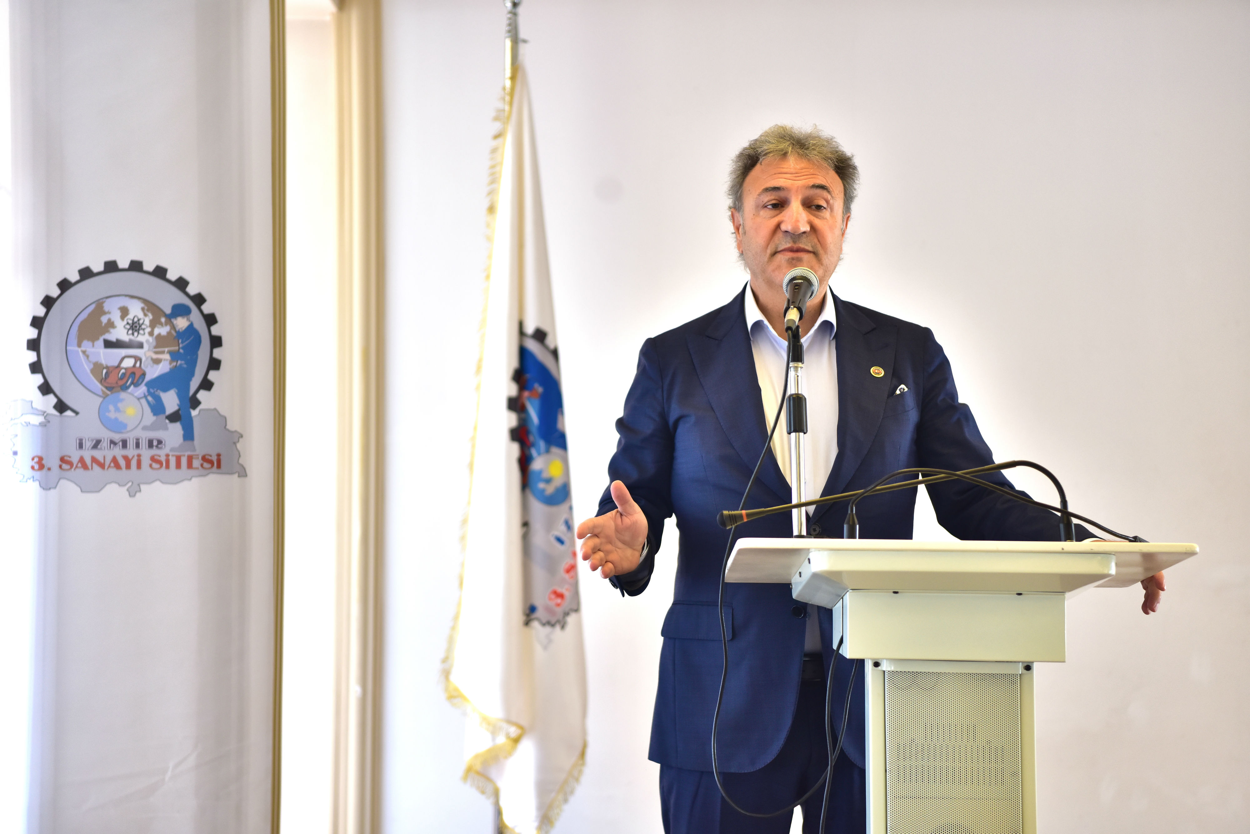 “KENDİNİZE VE İŞLETMELERİNİZE YATIRIM YAPIN”