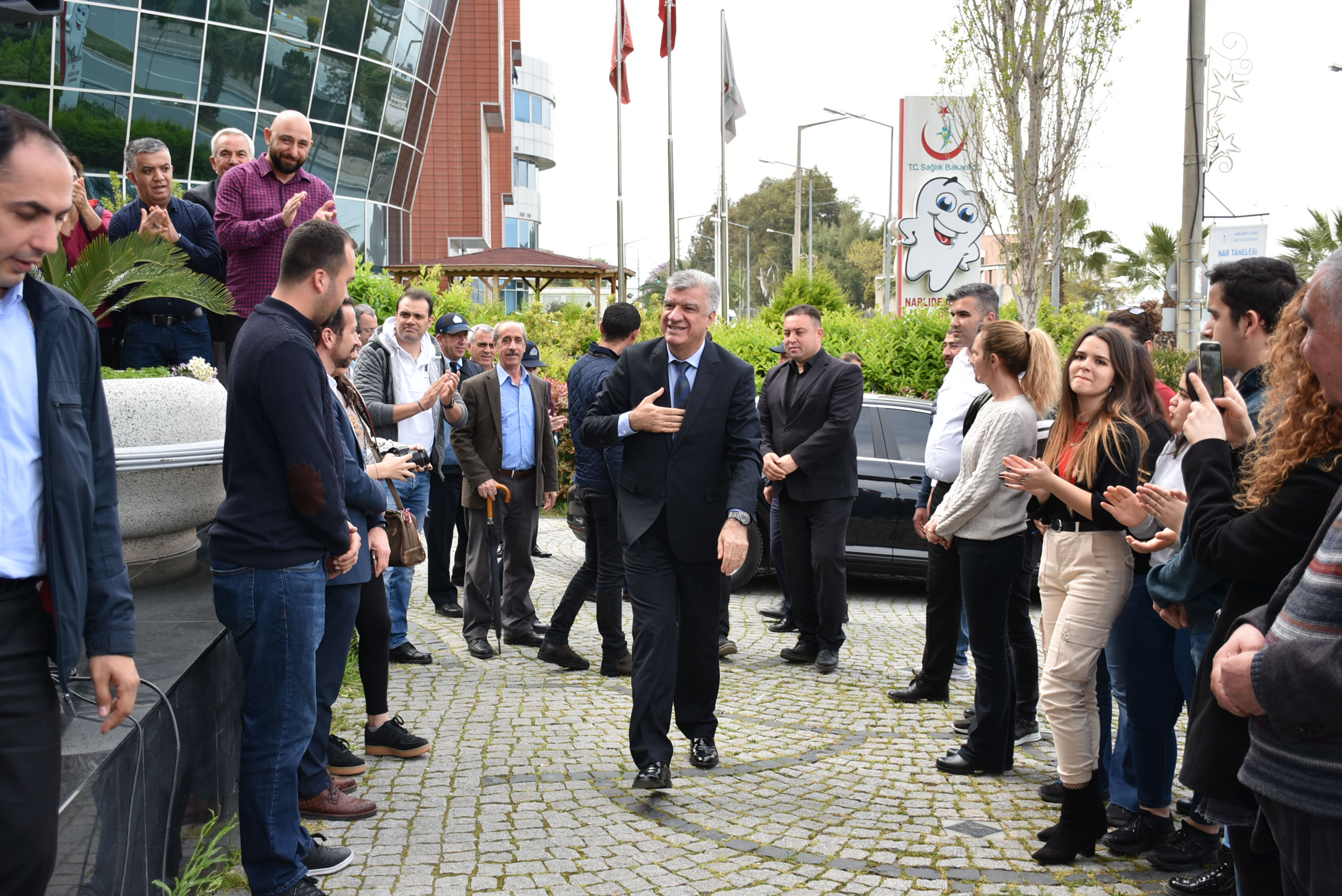 NARLIDERE’DE ALİ ENGİN DÖNEMİ BAŞLADI
