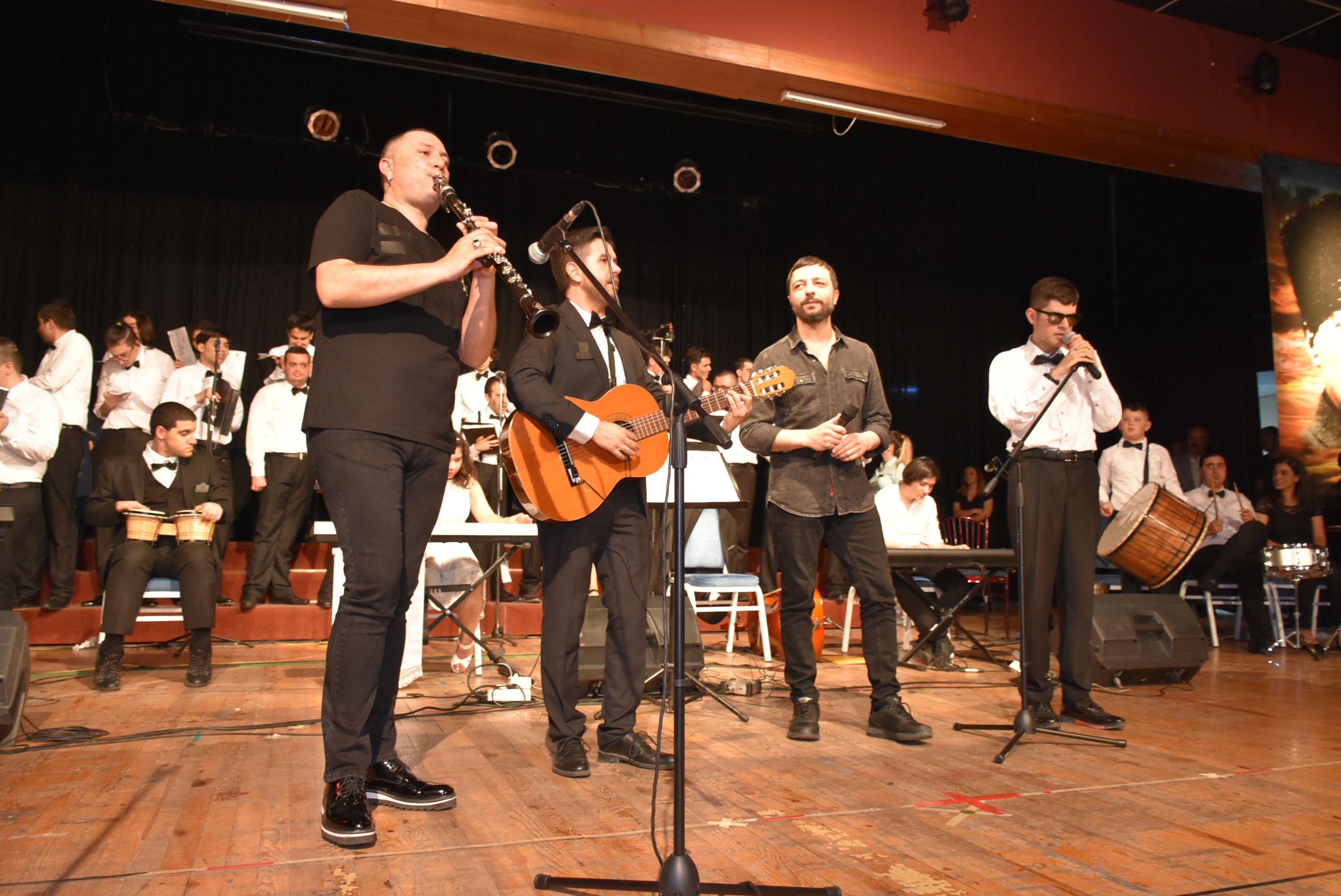 NARLIDERE’DE ‘ENGELSİZ’ KONSER