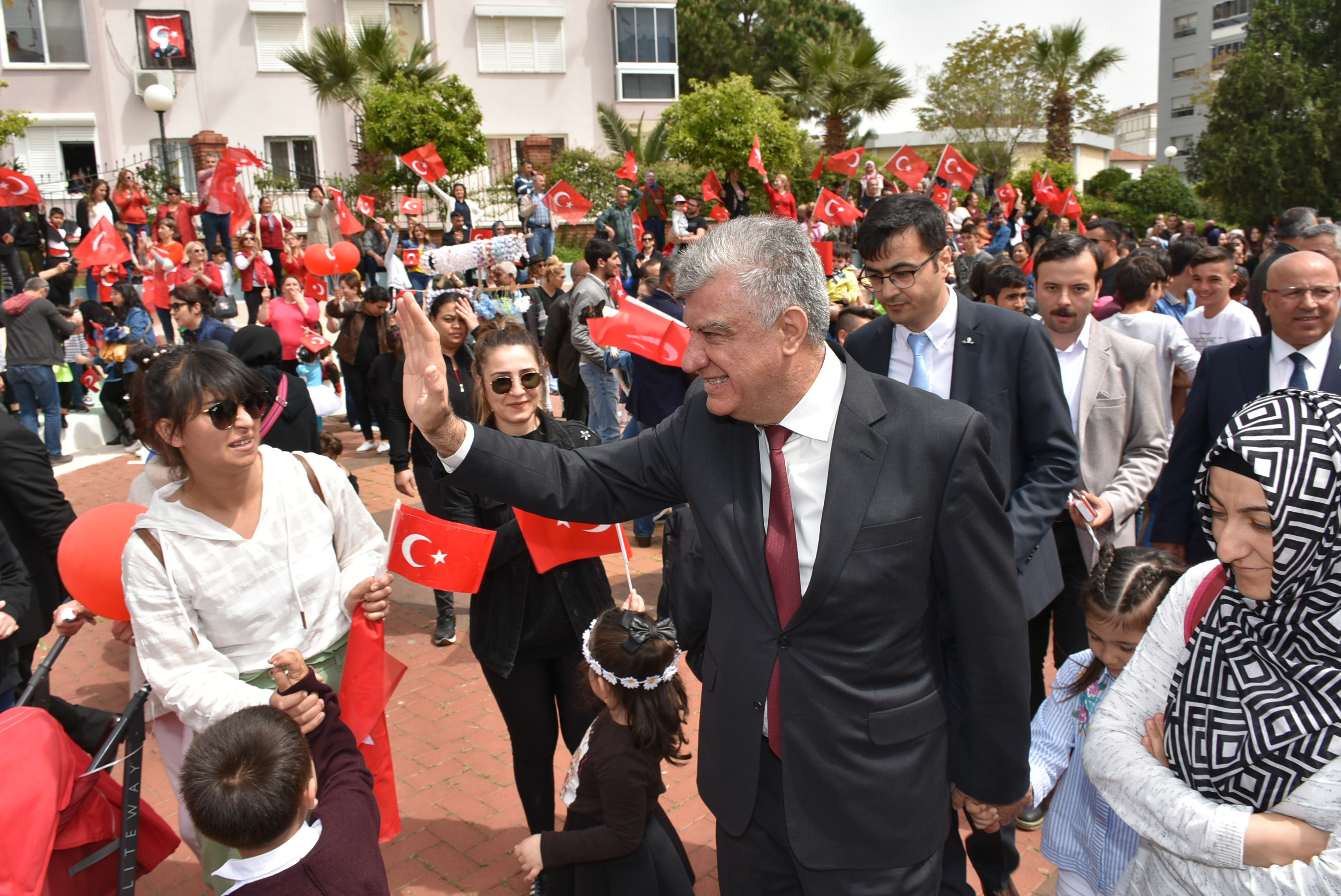 NARLIDERELİ ÇOCUKLAR BU ŞENLİĞİ ÇOK SEVDİ