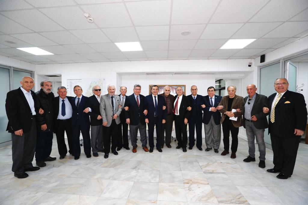 OKUL ANILARI BAŞKAN BATUR’U GÜLÜMSETTİ