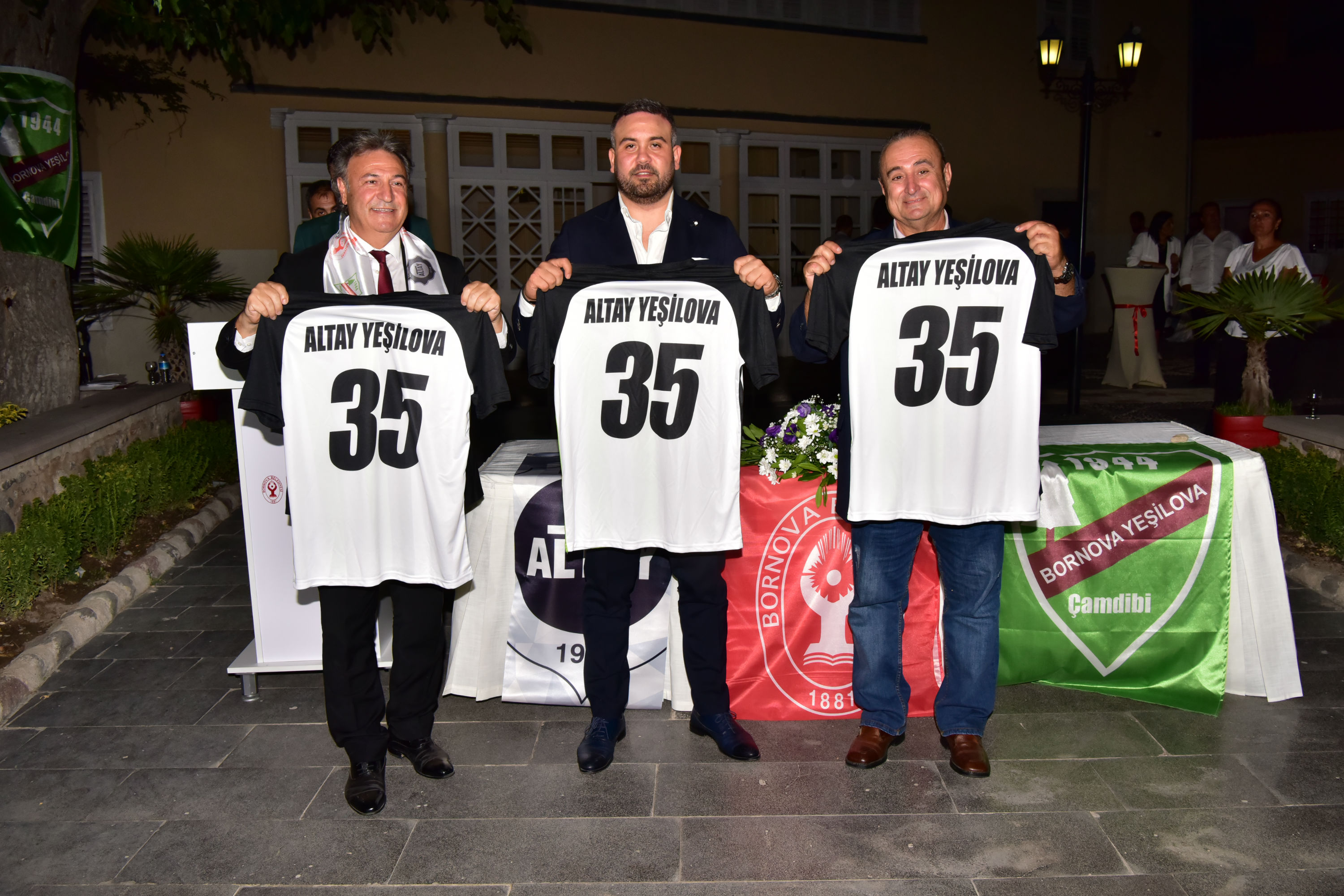 ALTAY VE YEŞİLOVASPOR BORNOVA İÇİN EL ELE VERDİ
