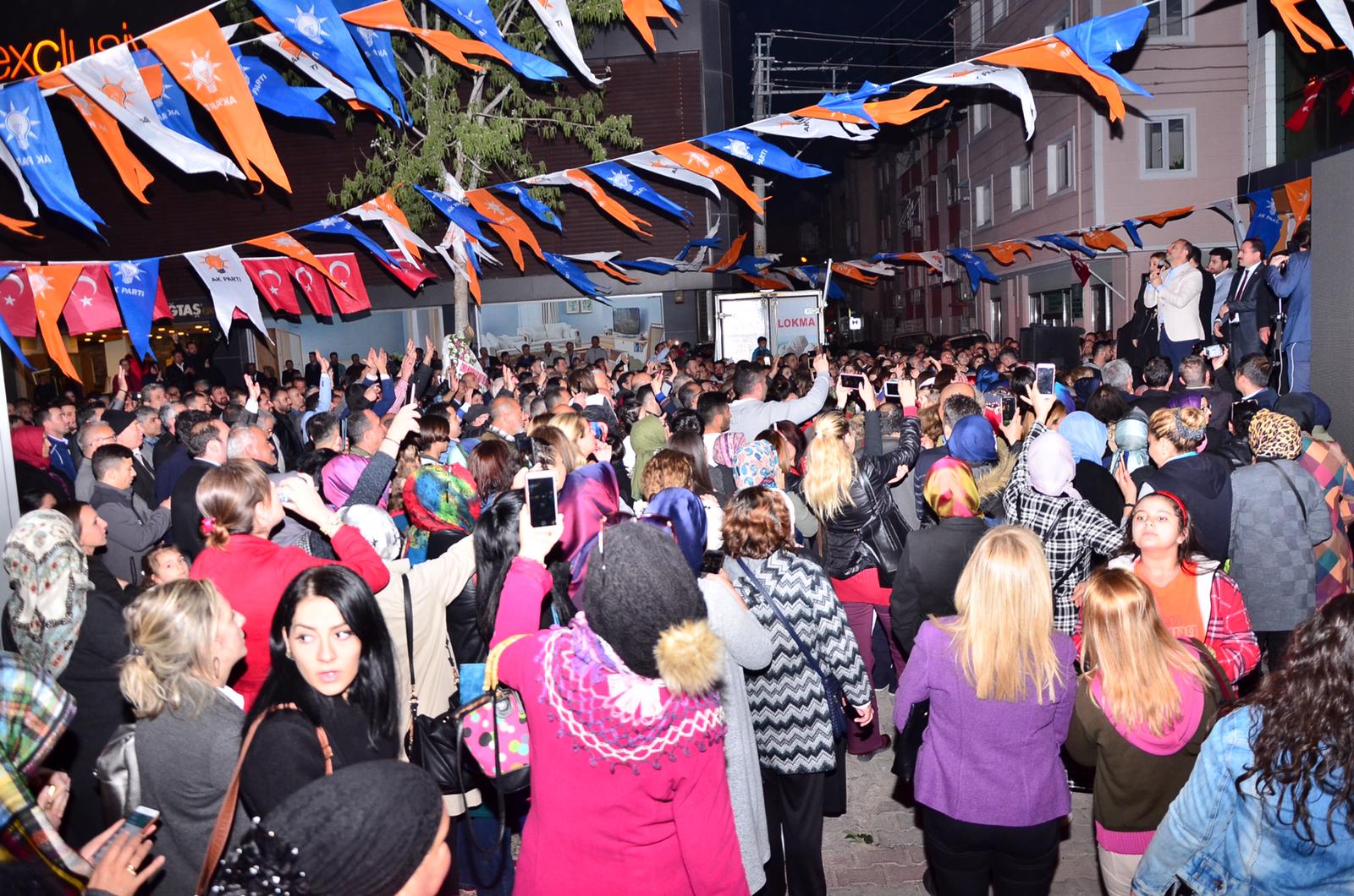BAYRAKLI’DA “ASLAN GİBİ” AÇILIŞ