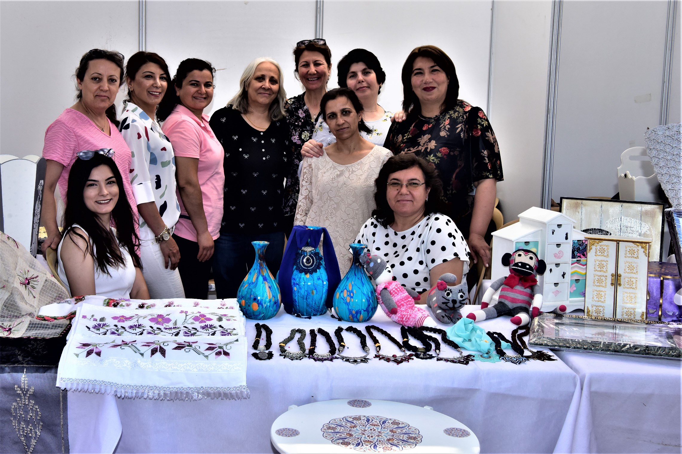 BORNOVA BELEDİYESİ KURSİYERLERİNİN YIL SONU HEYECANI