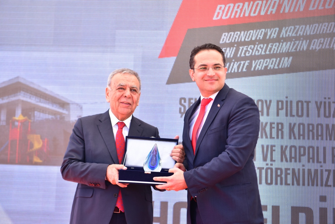 BORNOVA’DA 18 MART’A ÖZEL AÇILIŞ