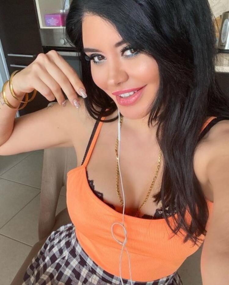 Ebru Polat fit vücudunun sırrını verdi