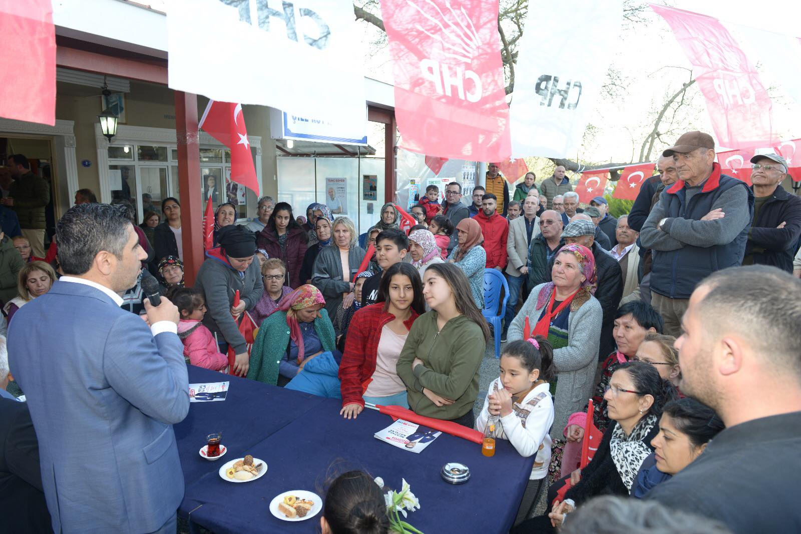 KAYALAR, MENDERESLİLERE UCUZ İÇME SUYU SÖZÜ