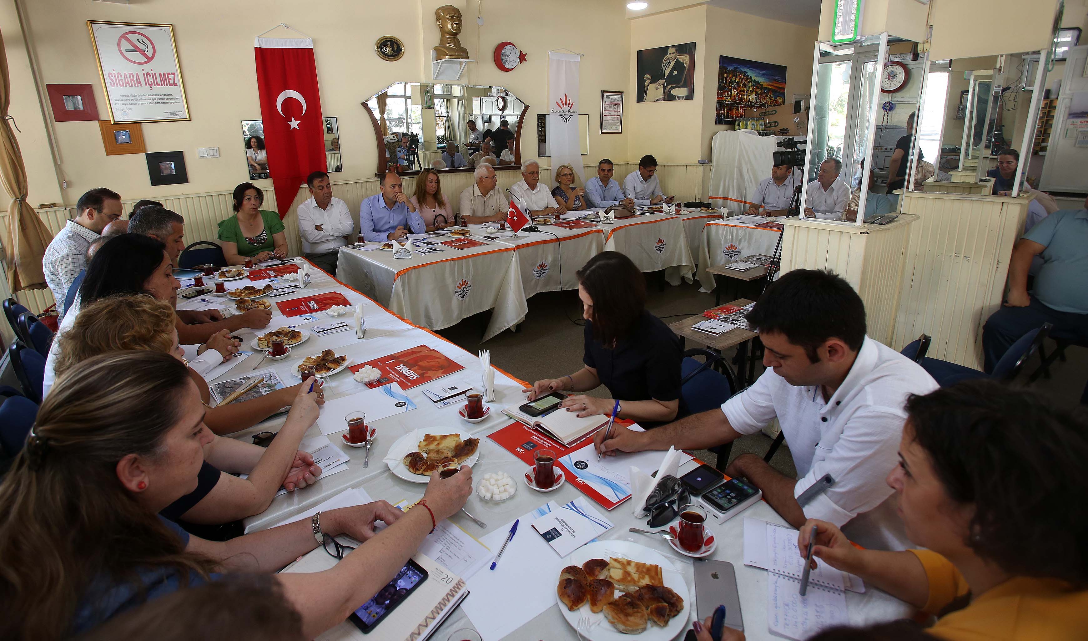 KARABAĞLAR’DA MUHTAR TOPLANTILARI YENİDEN