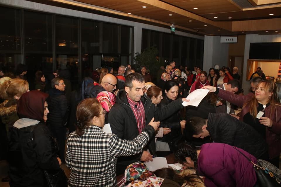 İLK BAĞIŞ BAŞKAN KOŞTU'DAN