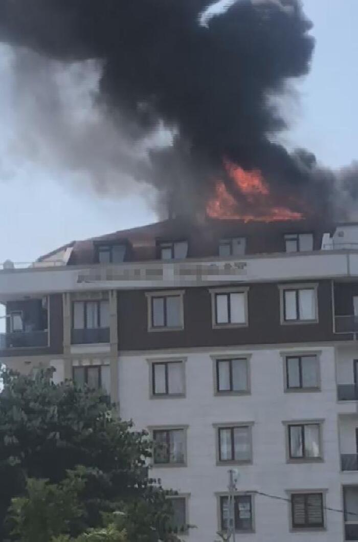 İstanbul'da korkutan yangın