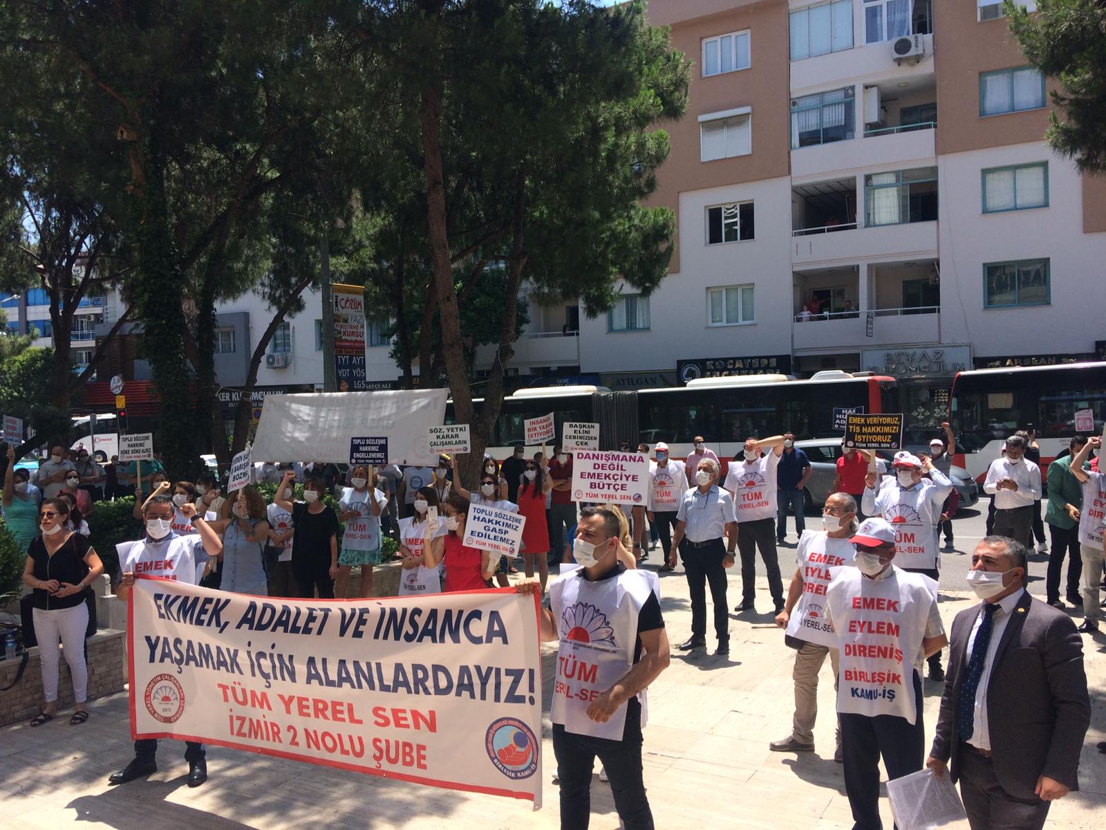 GAZİEMİR'DE MEMUR SENDİKASINDAN SERT ÇIKIŞ