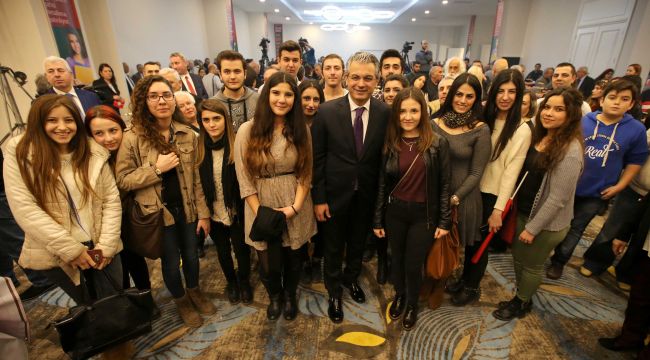 ATATÜRK YILI'NDA SÖZ GENÇLERİN!