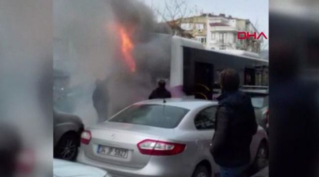 Halk otobüsü alev aldı