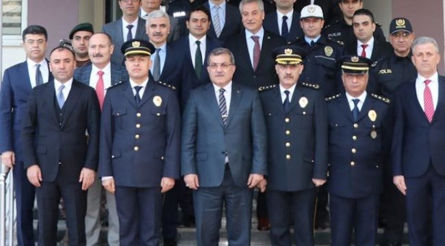 '100'ün üzerinde komiser yardımcısı tutuklandı'